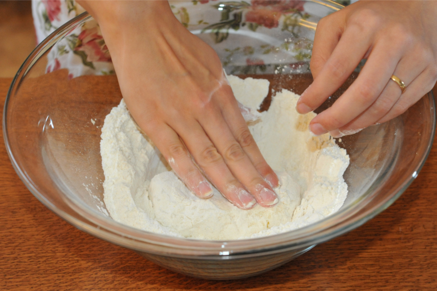Gluten-free Scottish Shortbread: Incorporating the Flour